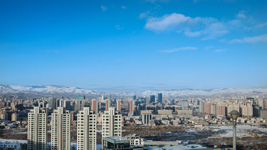 Zaisan city skyline